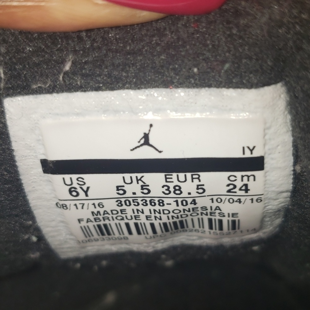 Retro Jordan 8 - Picture 5 of 8